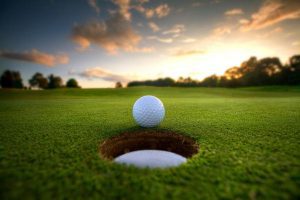 golf-topunda-neden-çukurlar-var